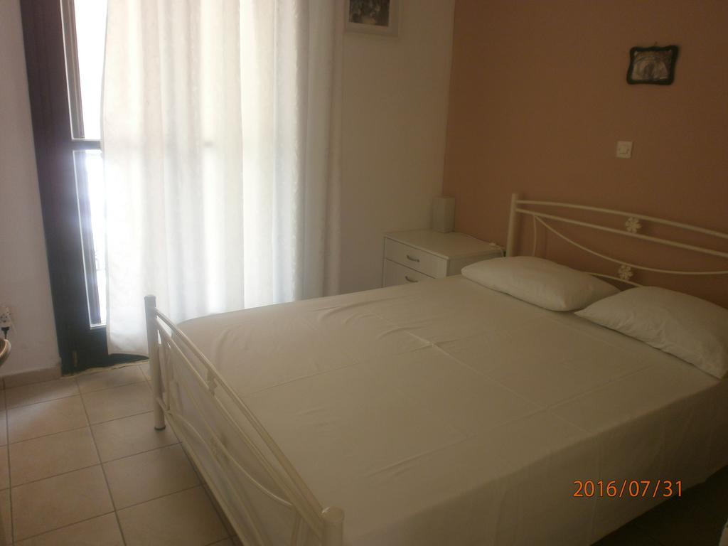 Anastasia Apartments Korissia (Kea) Exterior foto